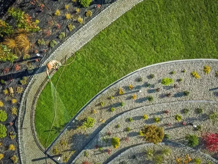 patio and retaining wall project for SeaTac home near Seattle-Tacoma International Airport
